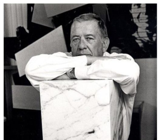 Kommen Sie und entdecken Sie die Werke von Sosno im archäologischen Museum von Nizza