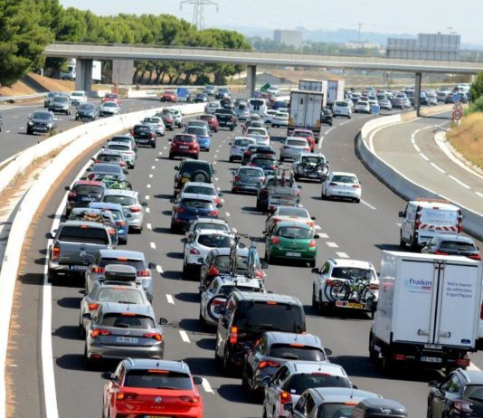 In Lyon auf der Autobahn A7: Prügeleien zwischen Armeniern und Türken