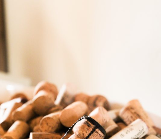 Ein Verein sammelt 600.000 Flaschenkorken, um die Krebsforschung in Nizza und Sophia-Antipolis zu finanzieren