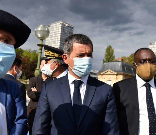 Der Innenminister ruft zu erhöhter Wachsamkeit zum Schutz von Lehrern und Schulen auf