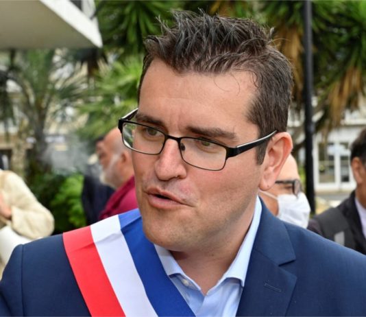 Lorient: Erster stellvertretender Bürgermeister wegen Vergewaltigung angeklagt und inhaftiert