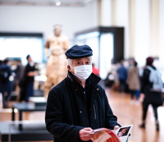 CORONAVIRUS: Emmanuel Macron hob die Aussicht auf neue „Beschränkungen“ in Gebieten hervor, in denen die Verbreitung von Covid-19 zunimmt.