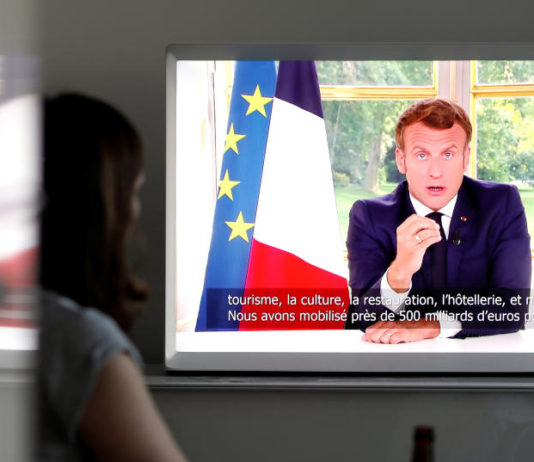 Covid-19: Ausgangssperren, außergewöhnliche Maßnahmen, Selbsttests… Was man sich von Emmanuel Macrons Ankündigungen merken sollte