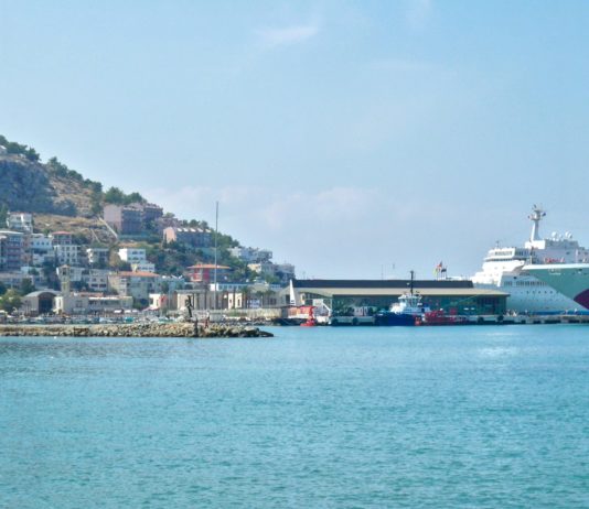 Griechenland: 27 französische Studenten in Quarantäne