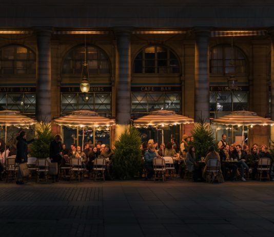 Ausgangssperre: Lille erlebt seinen letzten Abend in einer festlichen Atmosphäre