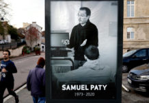 Ein Jahr nach dem Tod von Samuel Paty Ehrungen in französischen Schulen
