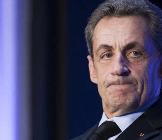Nicolas Sarkozy: 1. ehemaliger französischer Präsident mit einer elektronischen Fussfessel