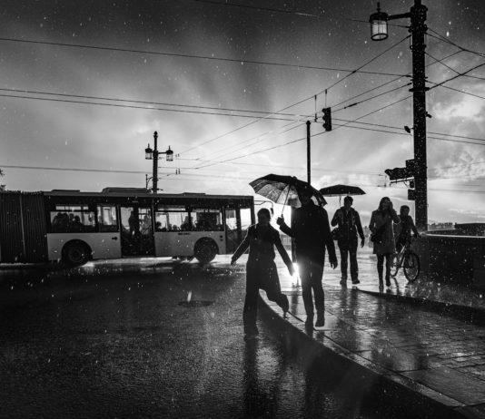 Starke Regenfälle und Gewitter: Warnstufe Orange für die Pyrénées-Orientales und Gelb für die Aude.