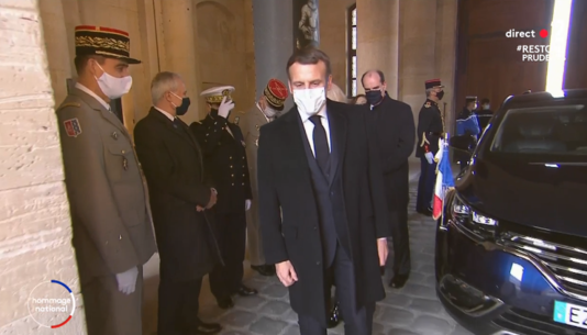 Emmanuel Macron ehrt Daniel Cordier