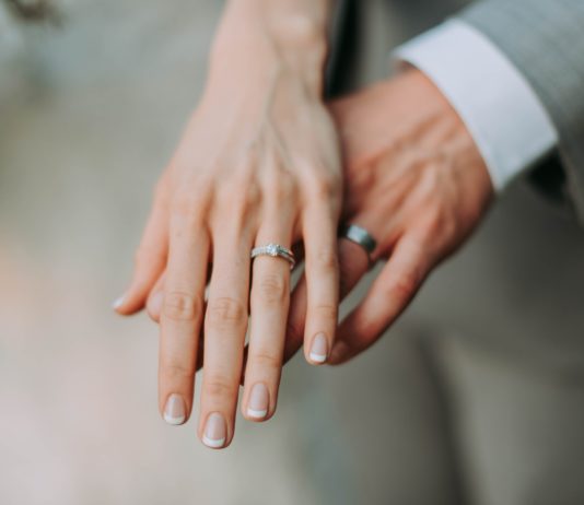 Mulhouse: Hochzeiten werden trotz Lockdown weiterhin gefeiert