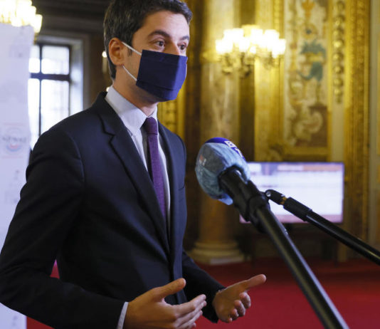 Hier wird die Ausgangssperre verlängert