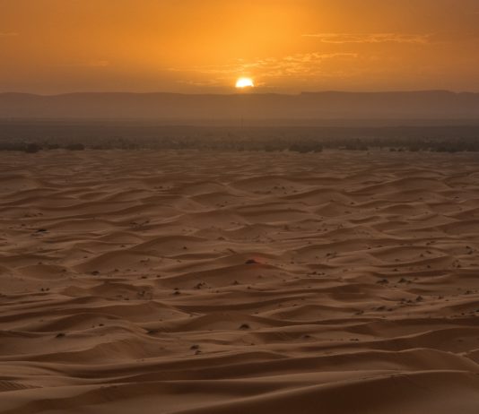 Sahara: Französischer radioaktiver Abfall unter dem Sand vergraben