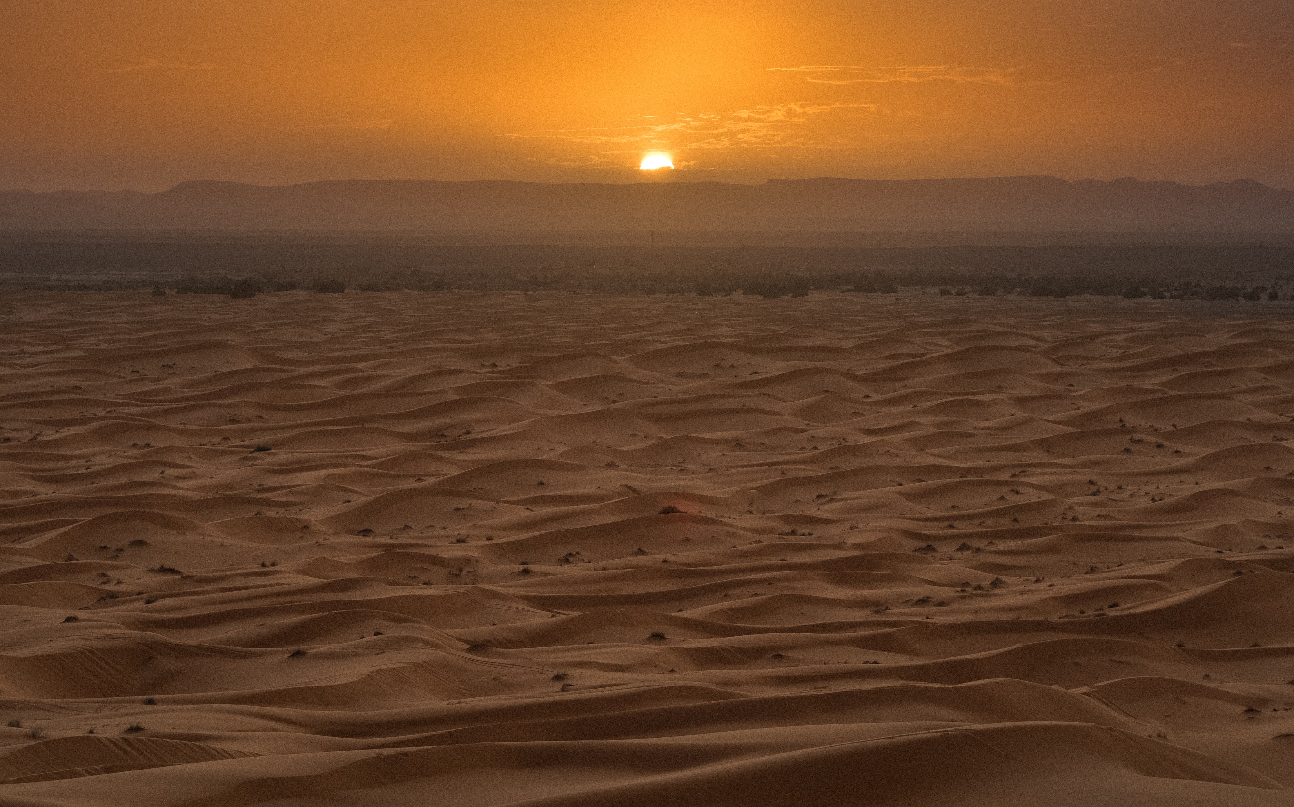 Sahara: Französischer radioaktiver Abfall unter dem Sand vergraben