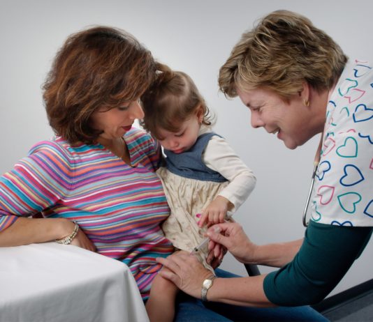 Covid-19: Warum Kinder und Jugendliche nicht zuerst geimpft werden