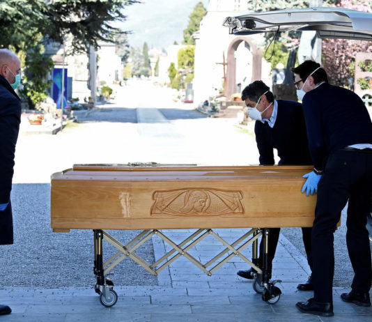 Covid-19: Italien überschreitet die Marke von 60.000 Todesfällen im Zusammenhang mit der Epidemie