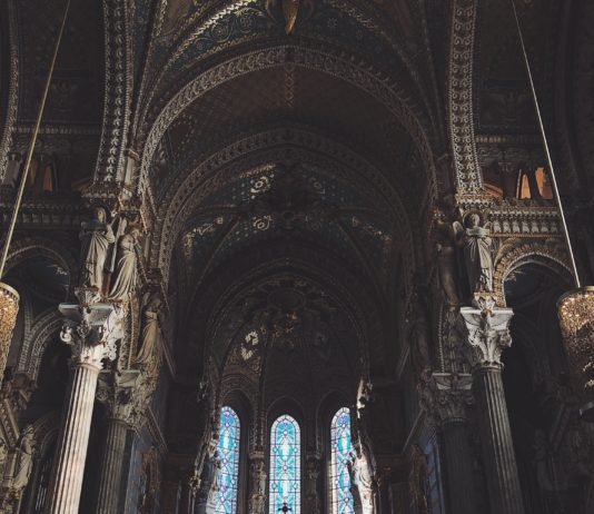 In Lyon befindet sich die Kirche nach dem Lockdown in einer heiklen finanziellen Lage