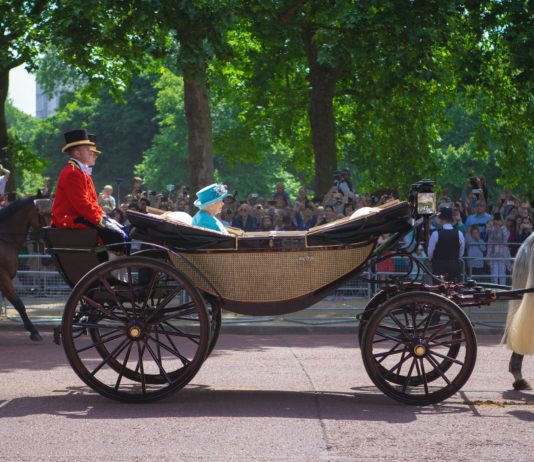 Coronavirus: Königin Elisabeth II. könnte bald geimpft werden