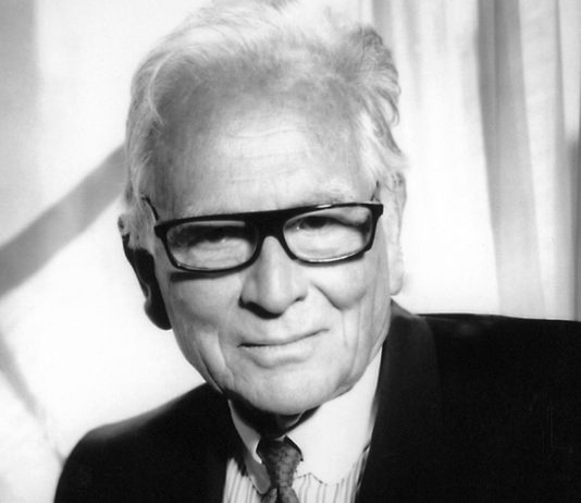 Pierre Cardin stirbt im Alter von 98 Jahren
