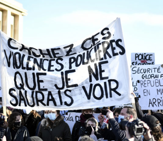 Proteste in Paris (Video)