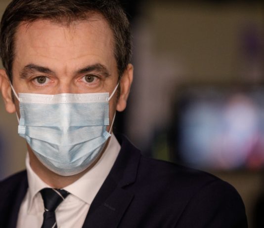 Covid-19: Die Exekutive bereitet sich auf neue progressives Maßnahmen nach Neujahr vor