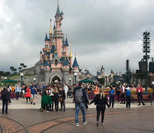 Covid-19: Disneyland Paris verschiebt seine Wiedereröffnung auf den 2. April