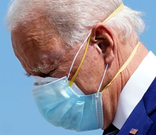 Covid-19: zwei Masken übereinander – eine effektive Maßnahme?