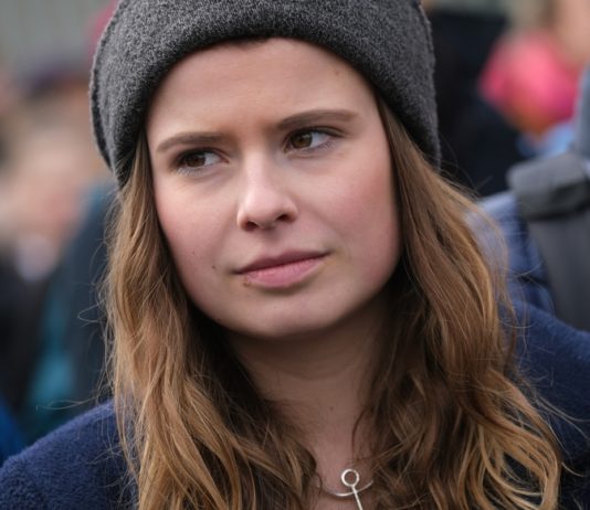 Luisa Neubauer, Deutschlands Greta Thunberg, gibt Ratschläge für junge Menschen, die von der Pandemie deprimiert sind