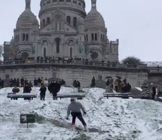 Schnee in Paris: lustige Bilder von Skifahrern auf den „Pisten“ von Montmartre