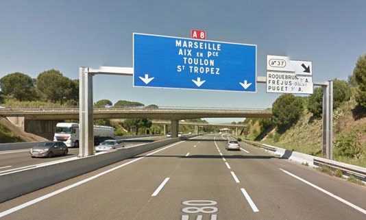 Var: 200 Kilo Cannabisharz auf einem LKW auf der A8 beschlagnahmt