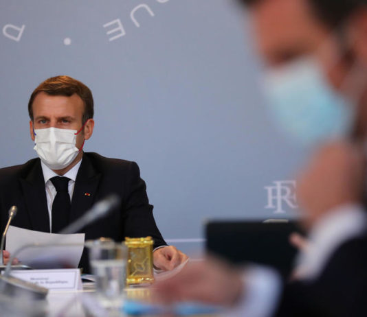 Covid-19: Verteidigungsrat und Entscheidungen der Behörden