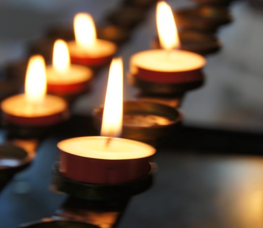 Im Jahr 2020, dem Jahr von Covid-19, stieg die Sterblichkeit in Frankreich um 9 % im Vergleich zu 2019.