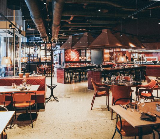 Coronavirus: Verschiebung des Wiedereröffnungstermins für Restaurants?