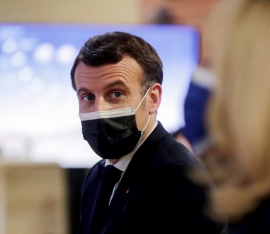 Covid-19: Macron bestätigt, dass alle Erwachsenen ab dem 15. Juni geimpft werden können