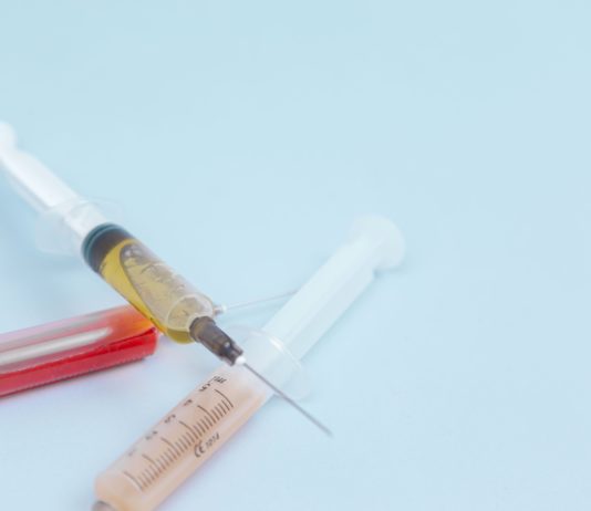 AstraZeneca-Impfstoff gegen Covid-19: bald kann man sich in Apotheken impfen lassen