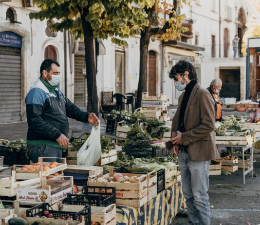 Gesundheitskrise: Die Franzosen nehmen neue Essgewohnheiten an