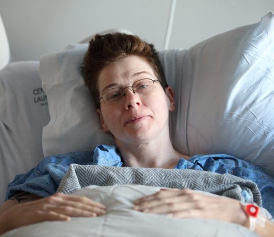 Covid-19 in Frankreich: die schwierige Begleitung von Langzeitpatienten