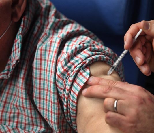 Covid-19: Impfkampagne beschleunigt sich in mehreren französischen Regionen