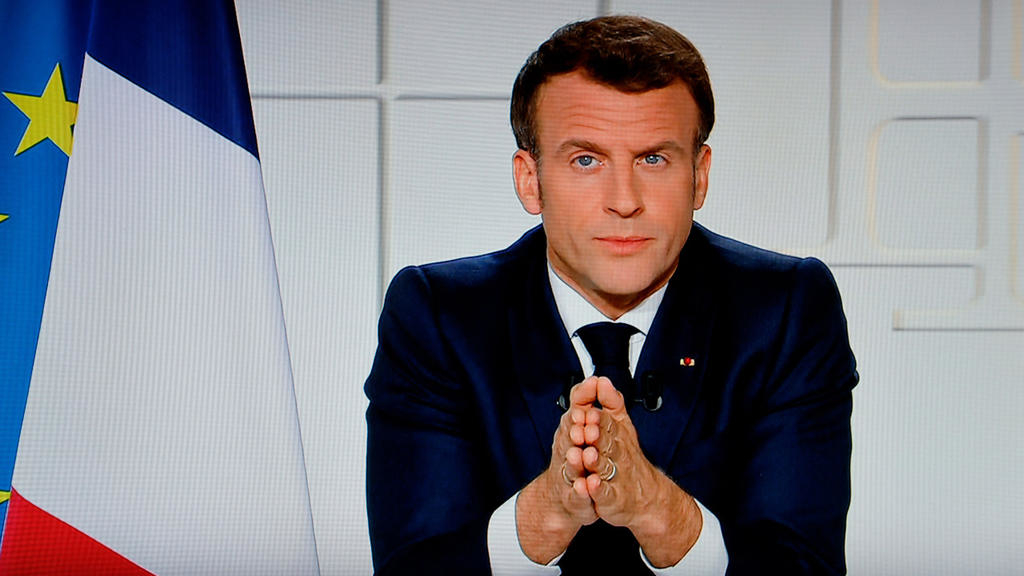 Emmanuel Macron fordert seine Aktivisten auf, dem "Geschrei der Demagogen" entgegenzuwirken