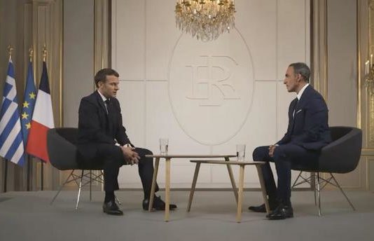 Covid-19: Emmanuel Macron gibt zu, dass Europa bei den Impfstoffen nicht „schnell genug“ war