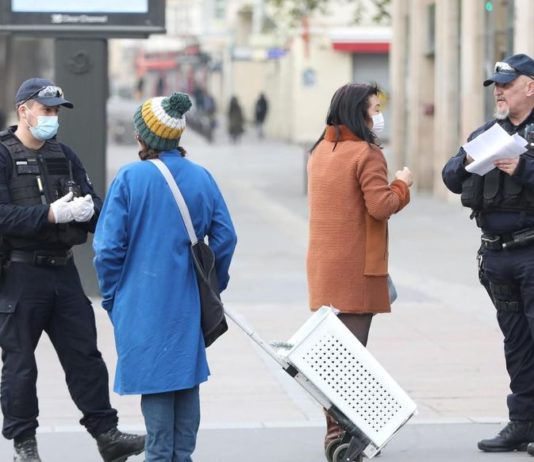 Covid-19: Könnte Frankreich seine Einwohner wieder unter Lockdown stellen?