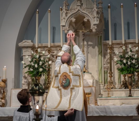 10.000 Opfer von sexuellem Missbrauch in der Kirche Frankreichs seit 1950 katholische_Kirche