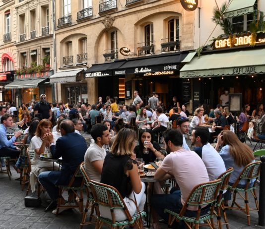 Covid-19: Emmanuel Macron wird am Donnerstag um 18 Uhr eine für die schrittweise Wiedereröffnung geschlossener Einrichtungen leiten