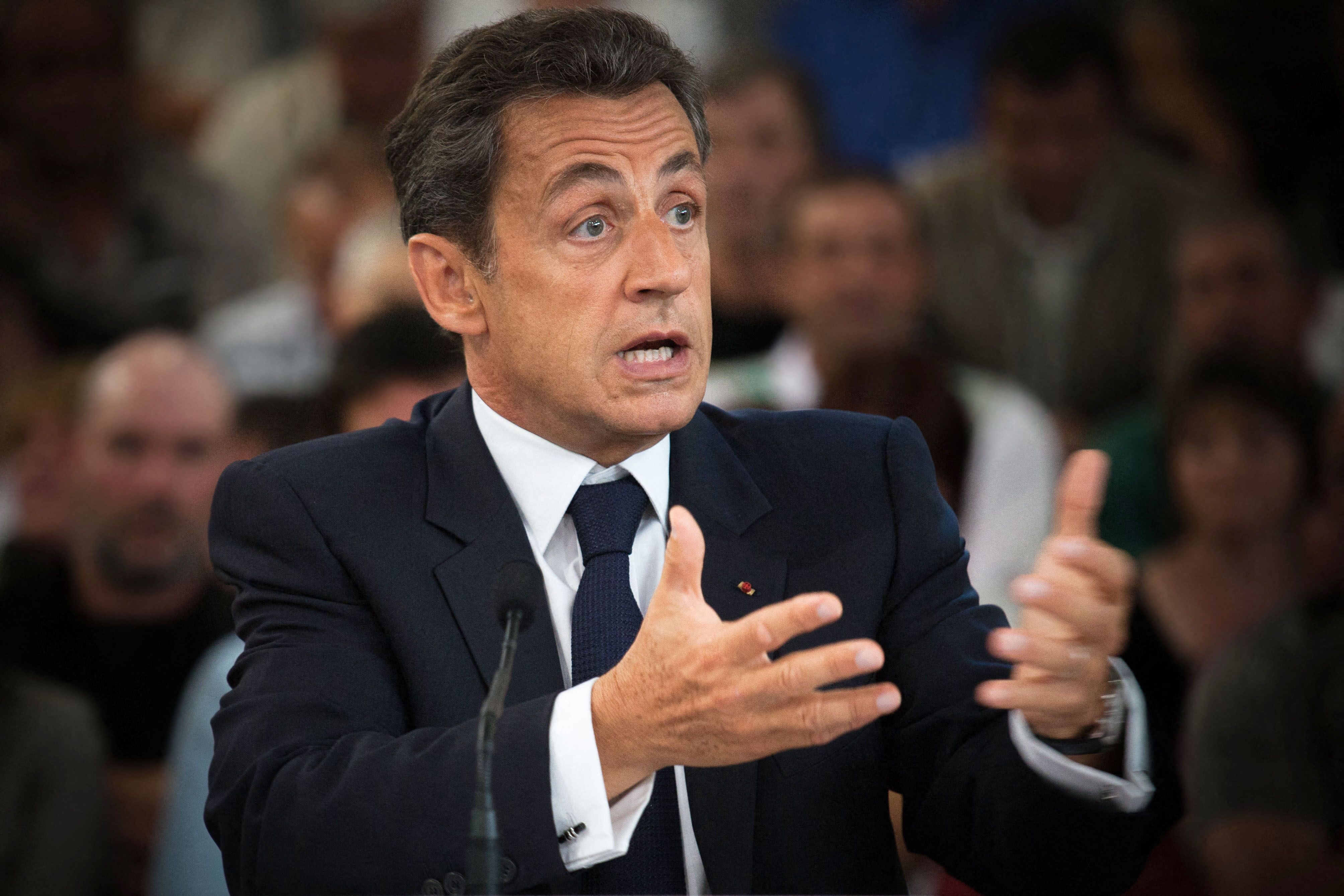 Nicolas Sarkozy wegen illegaler Wahlkampffinanzierung in 2012 zu 1 Jahr Gefängnis verurteilt