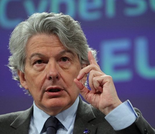 EU könnte Covid-19-Immunität bis Mitte Juli erreichen, sagt Thierry Breton