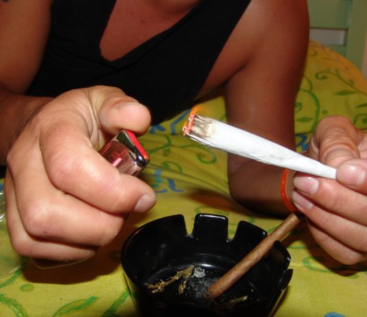 Drogen: Gérald Darmanin kündigt den Start einer Sensibilisierungskampagne an