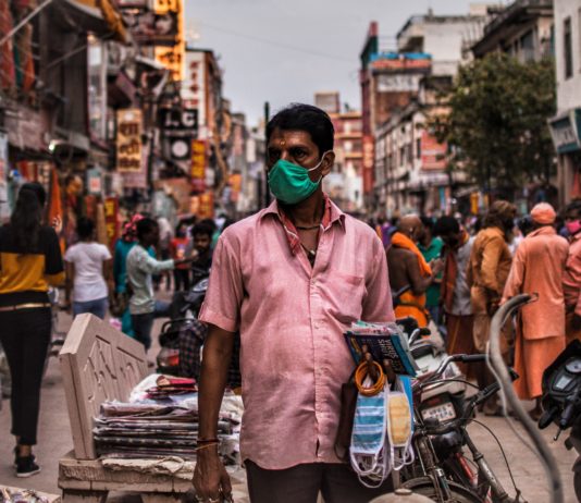 Covid-19: Neue Variante aus Indien beunruhigt Frankreich