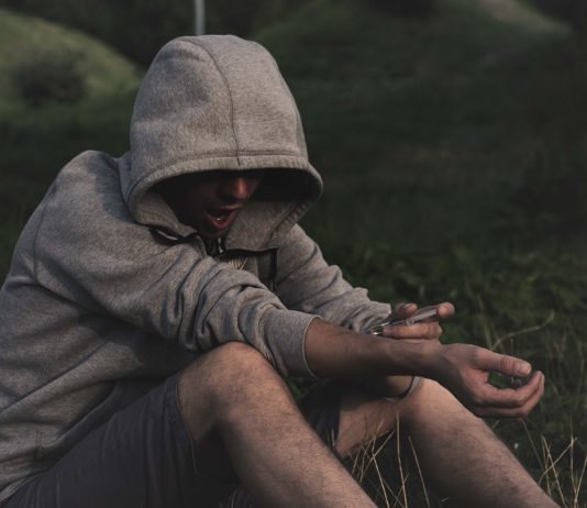 Drogen: Bewohner des 19. Pariser Arrondissements kämpfen gegen Crack-Handel Drogenkonsum