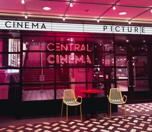 Lockerungen: Was wird sich ab dieser Woche ändern? Kino