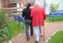 Schock und Trauer in Pélissanne: Warum das Pflegeheim Clos Saint-Martin schließen musste Pflege_Altersheim