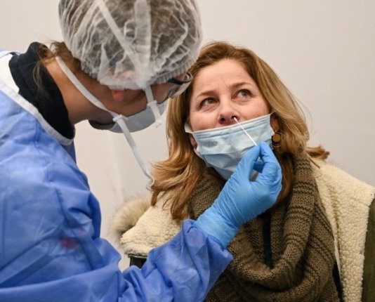 Covid-19 Tests werden ab 7. Juli für ausländische Touristen kostenpflichtig